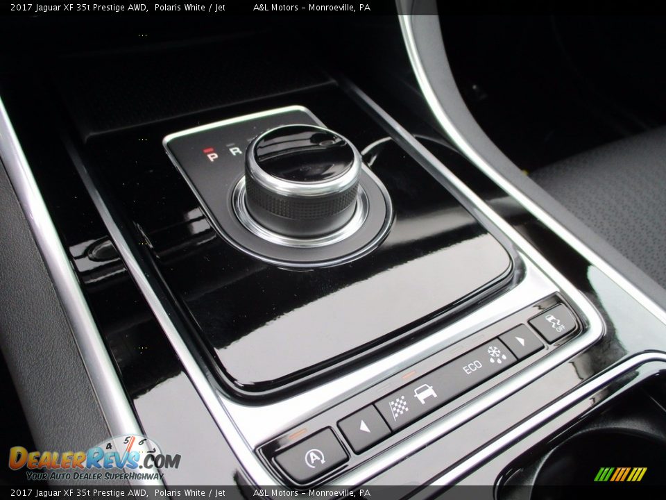 2017 Jaguar XF 35t Prestige AWD Polaris White / Jet Photo #16