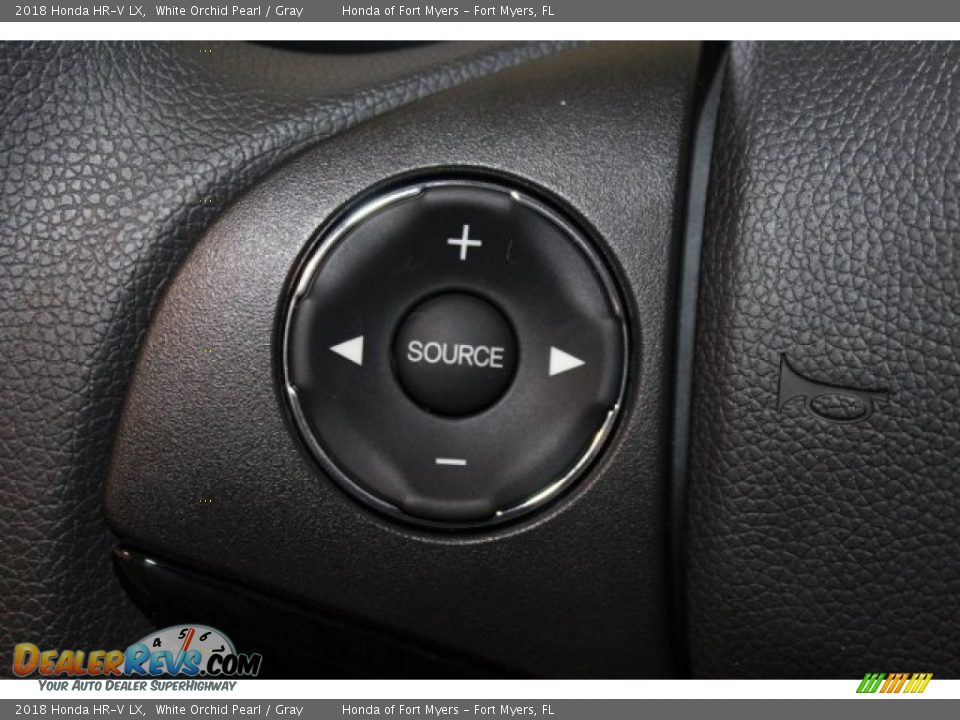 2018 Honda HR-V LX White Orchid Pearl / Gray Photo #13