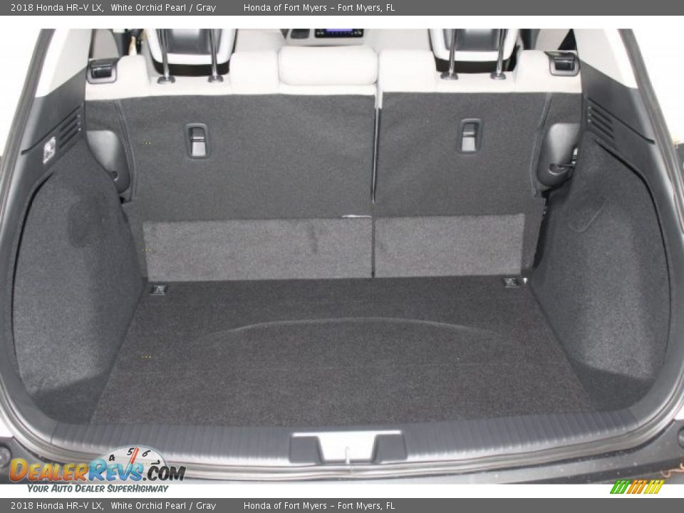 2018 Honda HR-V LX White Orchid Pearl / Gray Photo #23