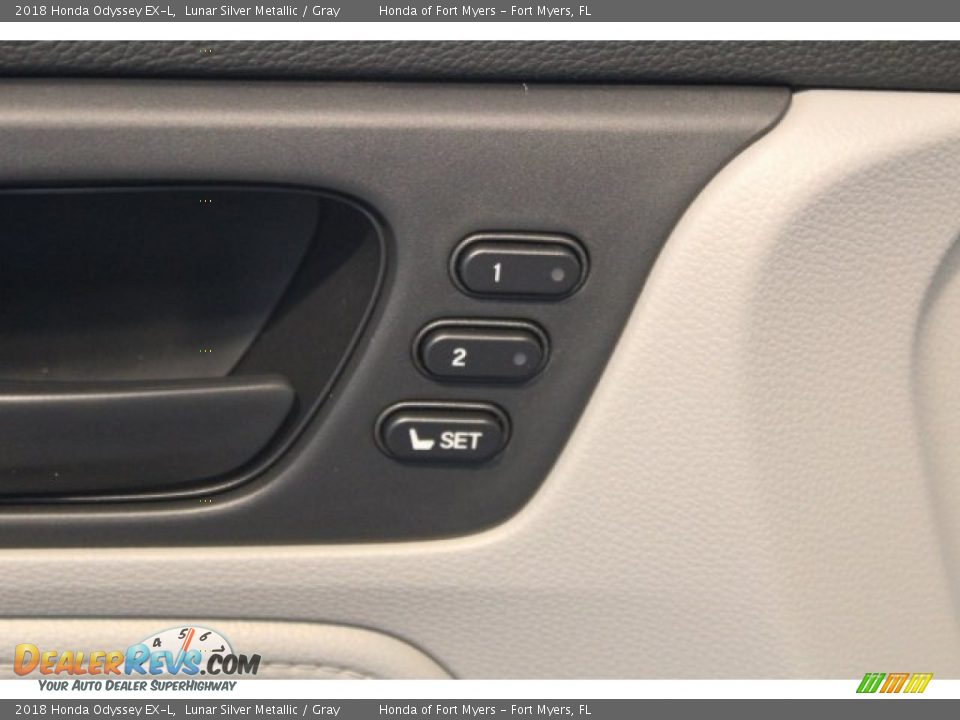 2018 Honda Odyssey EX-L Lunar Silver Metallic / Gray Photo #10