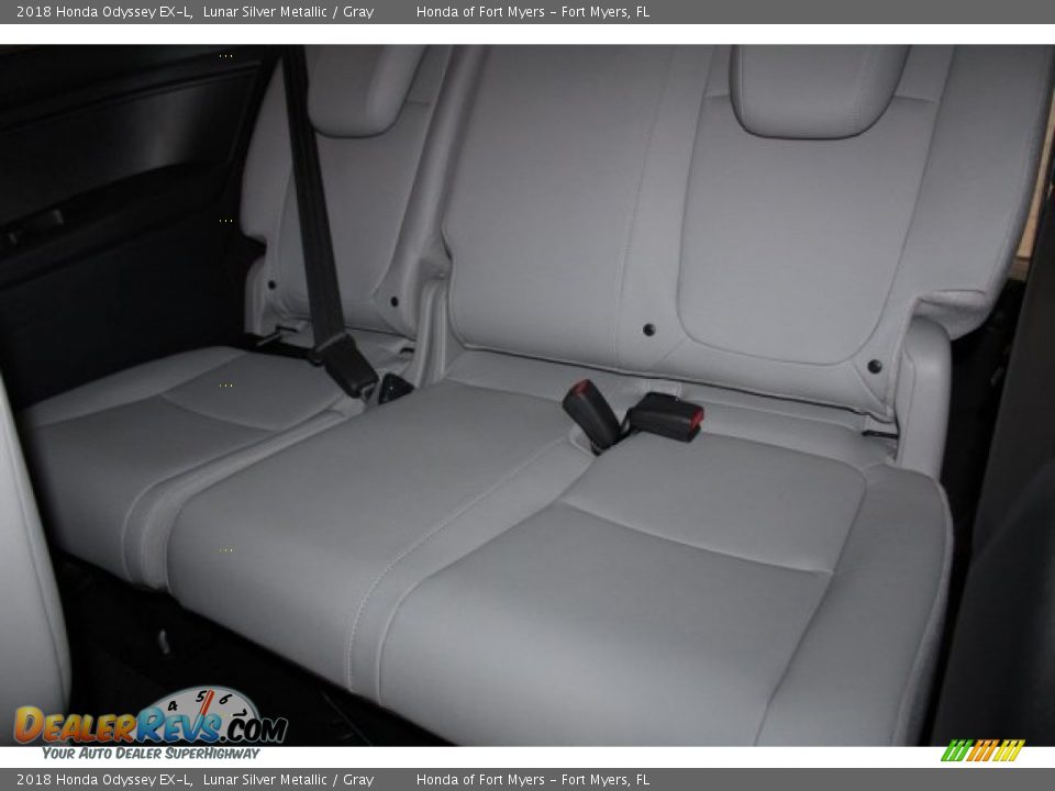2018 Honda Odyssey EX-L Lunar Silver Metallic / Gray Photo #30
