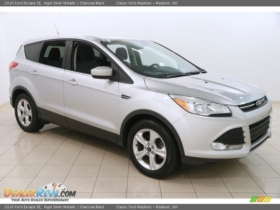2016 Ford Escape SE Ingot Silver Metallic / Charcoal Black Photo #1