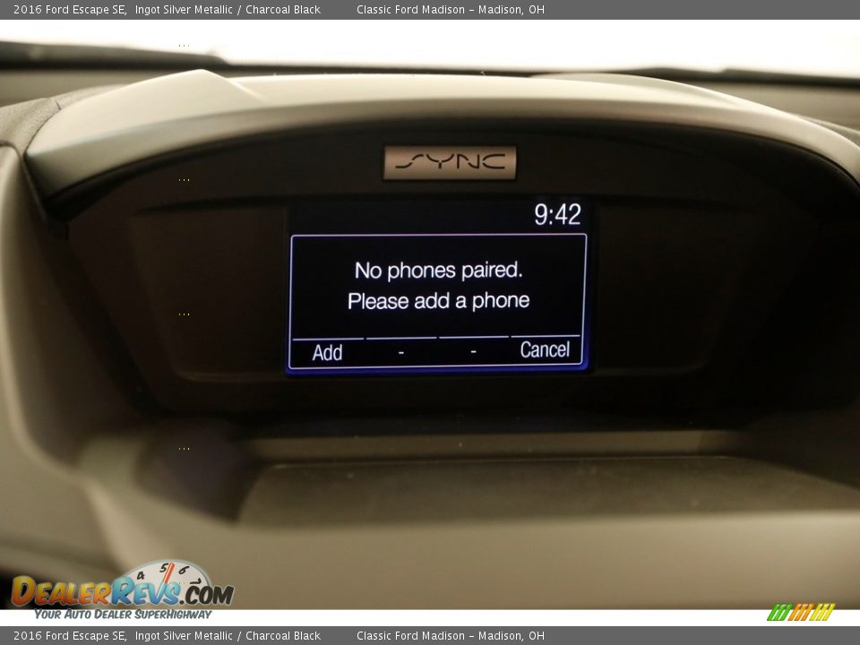 2016 Ford Escape SE Ingot Silver Metallic / Charcoal Black Photo #10