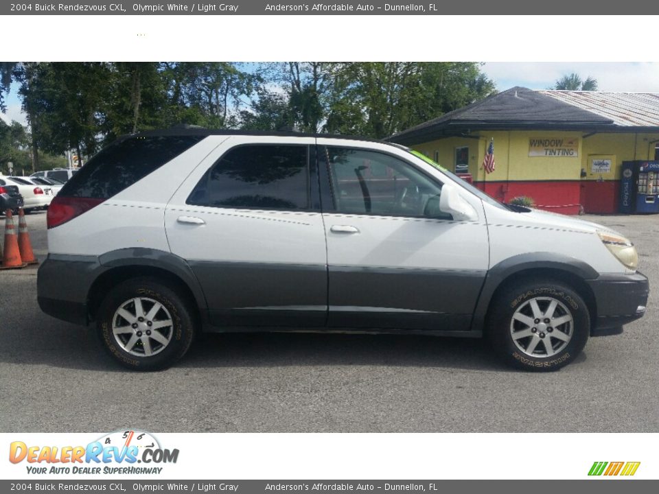 2004 Buick Rendezvous CXL Olympic White / Light Gray Photo #2