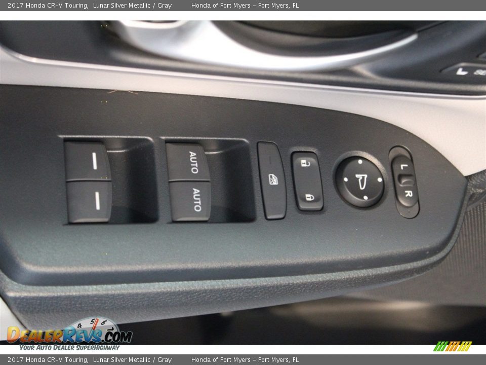2017 Honda CR-V Touring Lunar Silver Metallic / Gray Photo #11