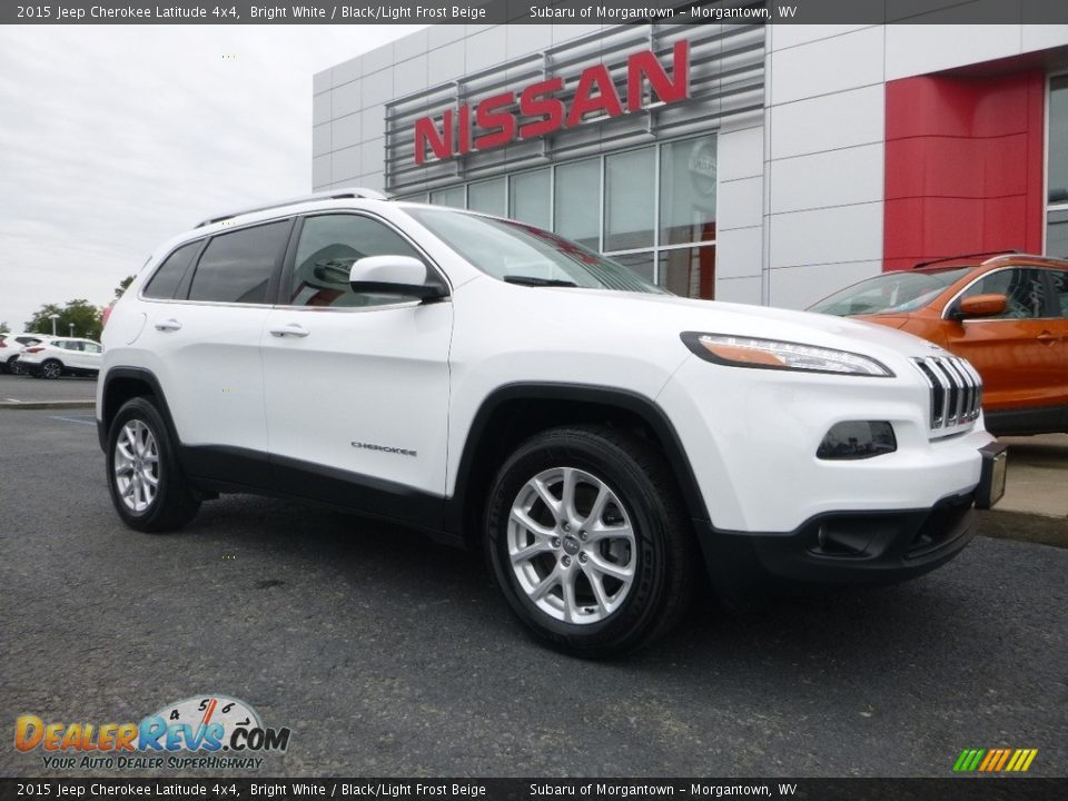 2015 Jeep Cherokee Latitude 4x4 Bright White / Black/Light Frost Beige Photo #1