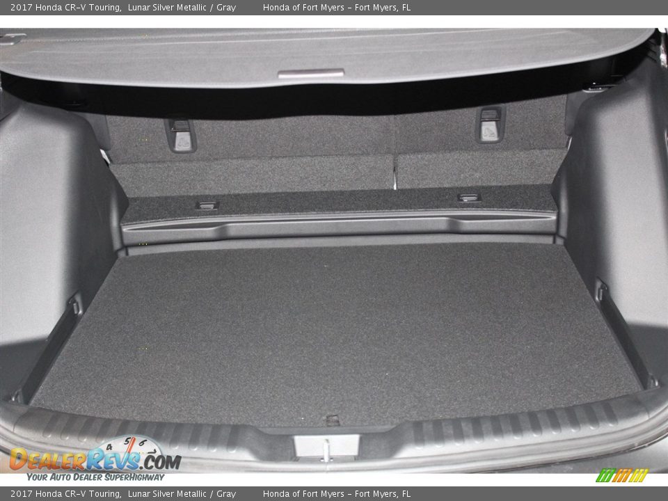 2017 Honda CR-V Touring Lunar Silver Metallic / Gray Photo #31