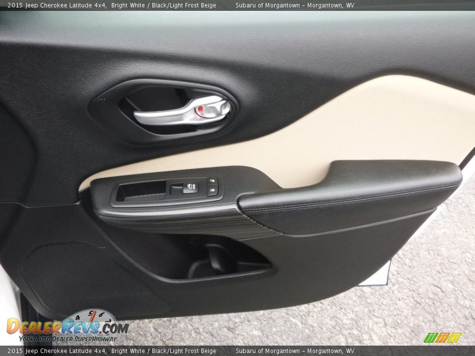 2015 Jeep Cherokee Latitude 4x4 Bright White / Black/Light Frost Beige Photo #12