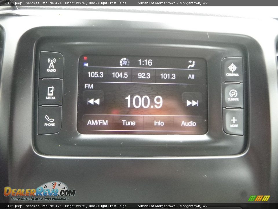 2015 Jeep Cherokee Latitude 4x4 Bright White / Black/Light Frost Beige Photo #17