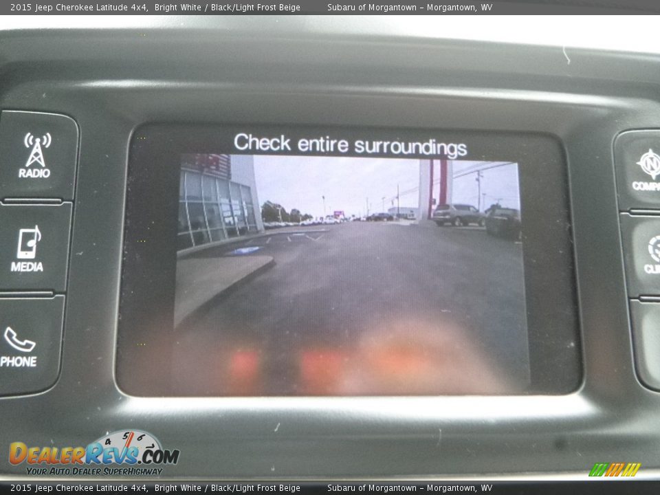 2015 Jeep Cherokee Latitude 4x4 Bright White / Black/Light Frost Beige Photo #18