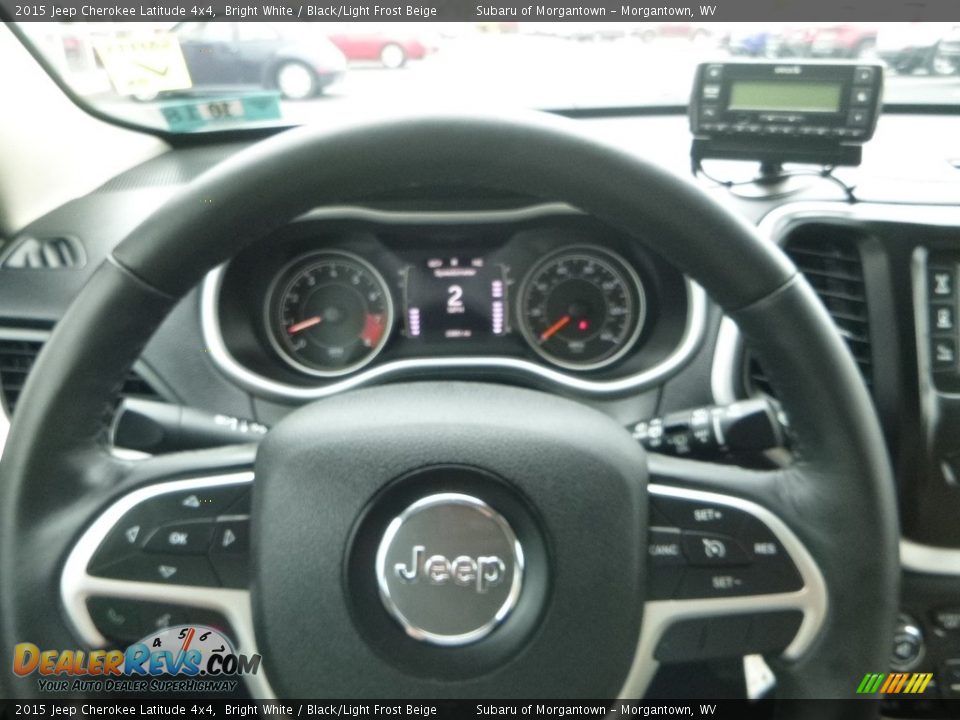 2015 Jeep Cherokee Latitude 4x4 Bright White / Black/Light Frost Beige Photo #20