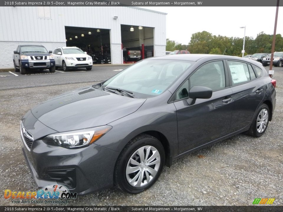 Front 3/4 View of 2018 Subaru Impreza 2.0i 5-Door Photo #8