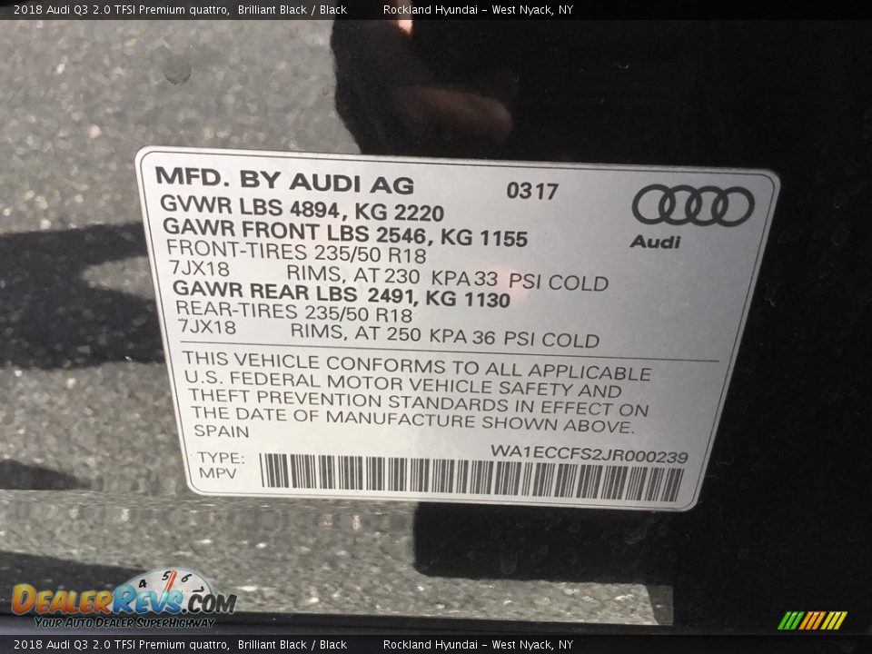 2018 Audi Q3 2.0 TFSI Premium quattro Brilliant Black / Black Photo #32