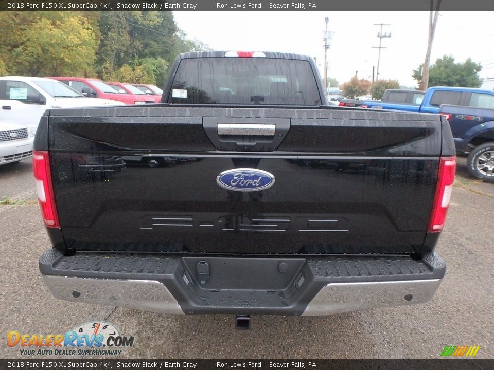 2018 Ford F150 XL SuperCab 4x4 Shadow Black / Earth Gray Photo #3