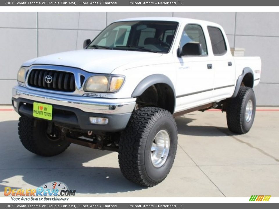2004 Toyota Tacoma V6 Double Cab 4x4 Super White / Charcoal Photo #3