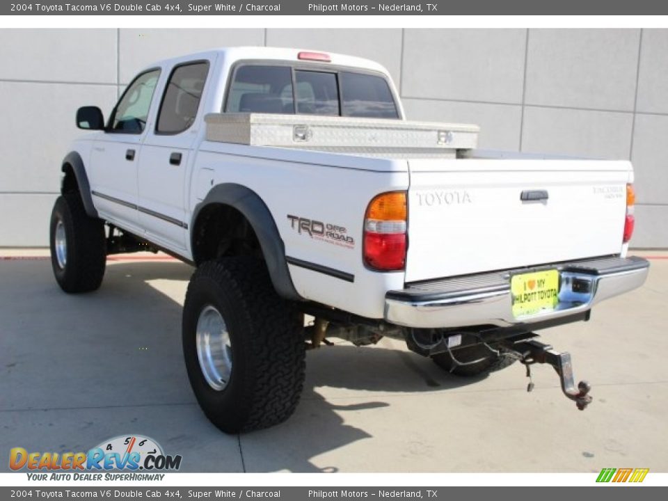 2004 Toyota Tacoma V6 Double Cab 4x4 Super White / Charcoal Photo #7