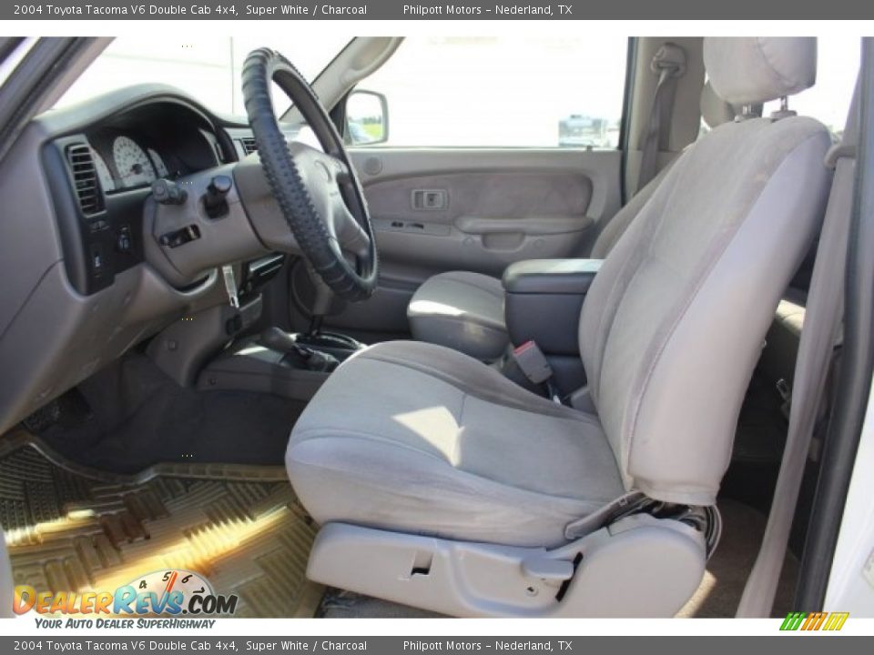 2004 Toyota Tacoma V6 Double Cab 4x4 Super White / Charcoal Photo #13