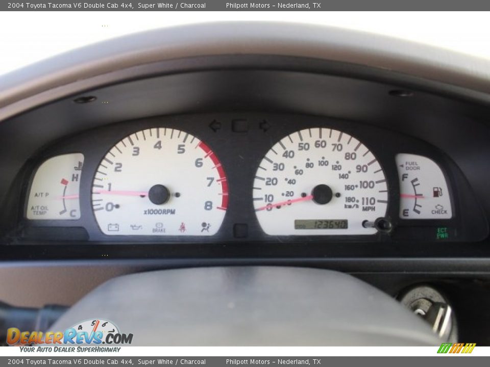 2004 Toyota Tacoma V6 Double Cab 4x4 Super White / Charcoal Photo #27