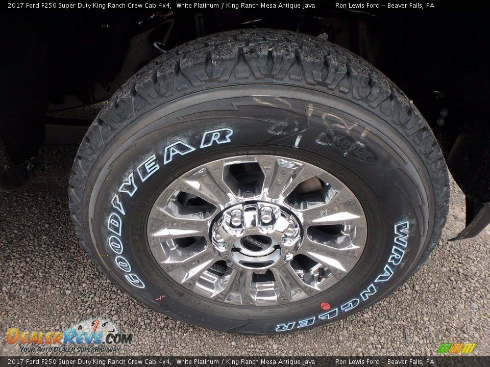 2017 Ford F250 Super Duty King Ranch Crew Cab 4x4 White Platinum / King Ranch Mesa Antique Java Photo #9