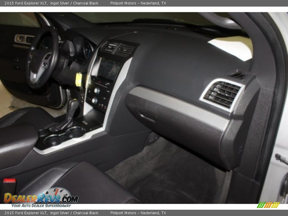 2015 Ford Explorer XLT Ingot Silver / Charcoal Black Photo #34