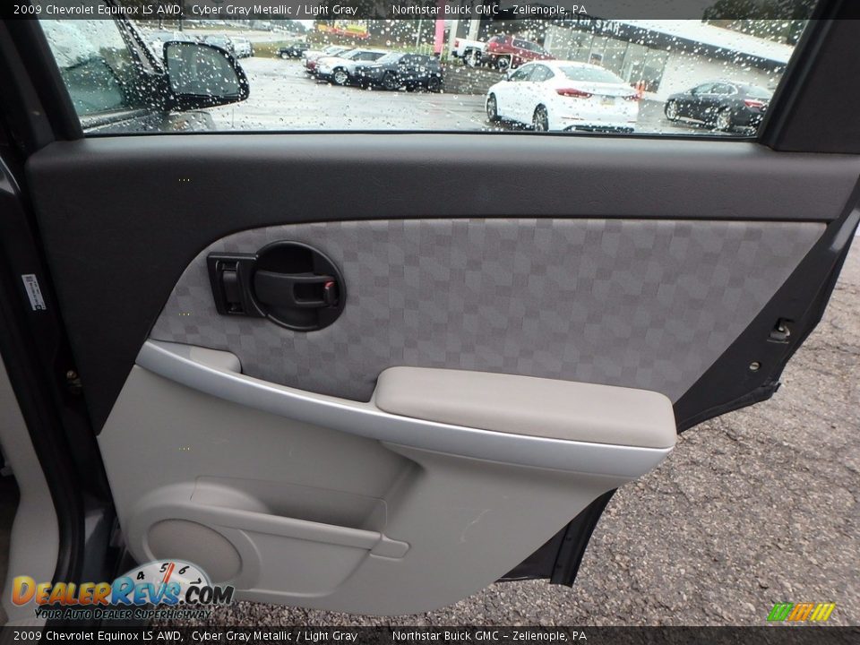 2009 Chevrolet Equinox LS AWD Cyber Gray Metallic / Light Gray Photo #8