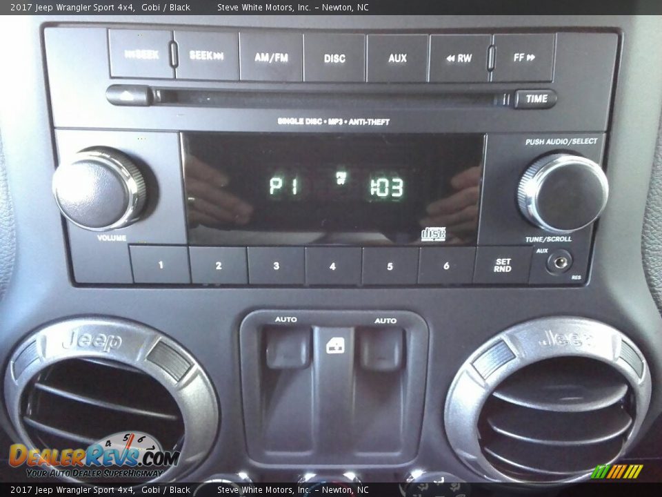 2017 Jeep Wrangler Sport 4x4 Gobi / Black Photo #21