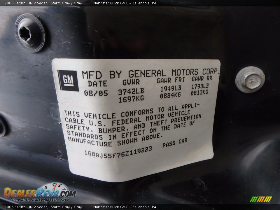 2006 Saturn ION 2 Sedan Storm Gray / Gray Photo #21