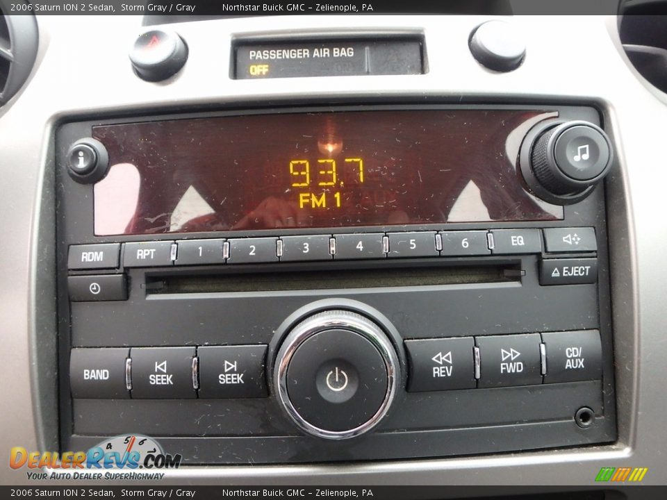 2006 Saturn ION 2 Sedan Storm Gray / Gray Photo #27