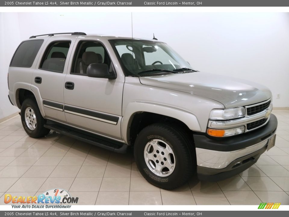 2005 Chevrolet Tahoe LS 4x4 Silver Birch Metallic / Gray/Dark Charcoal Photo #1