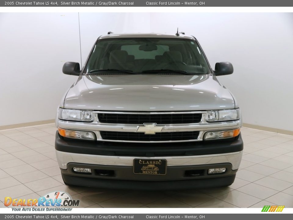2005 Chevrolet Tahoe LS 4x4 Silver Birch Metallic / Gray/Dark Charcoal Photo #2