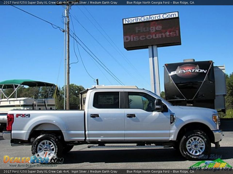 2017 Ford F250 Super Duty XL Crew Cab 4x4 Ingot Silver / Medium Earth Gray Photo #6