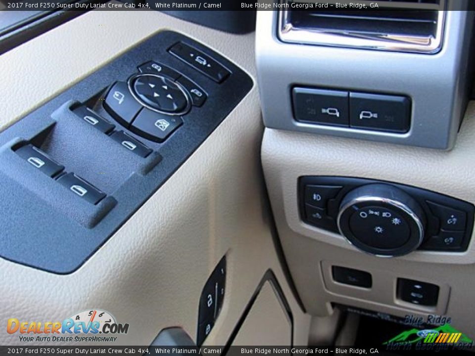 2017 Ford F250 Super Duty Lariat Crew Cab 4x4 White Platinum / Camel Photo #27