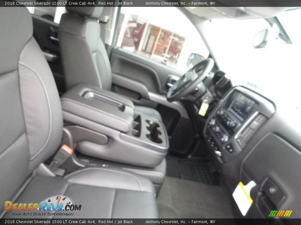 2018 Chevrolet Silverado 1500 LT Crew Cab 4x4 Red Hot / Jet Black Photo #8