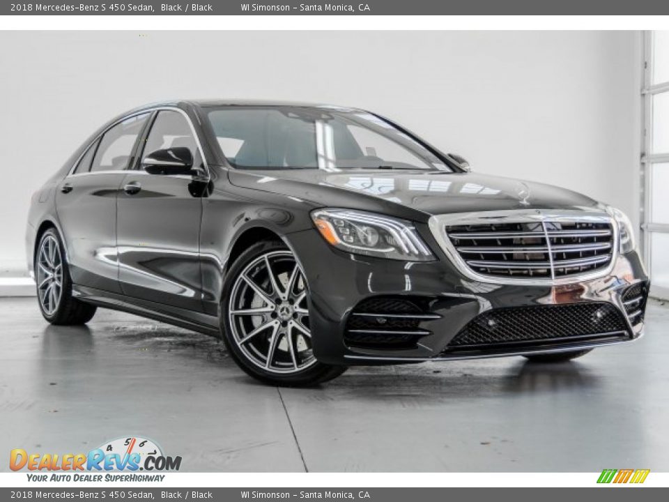 Front 3/4 View of 2018 Mercedes-Benz S 450 Sedan Photo #12