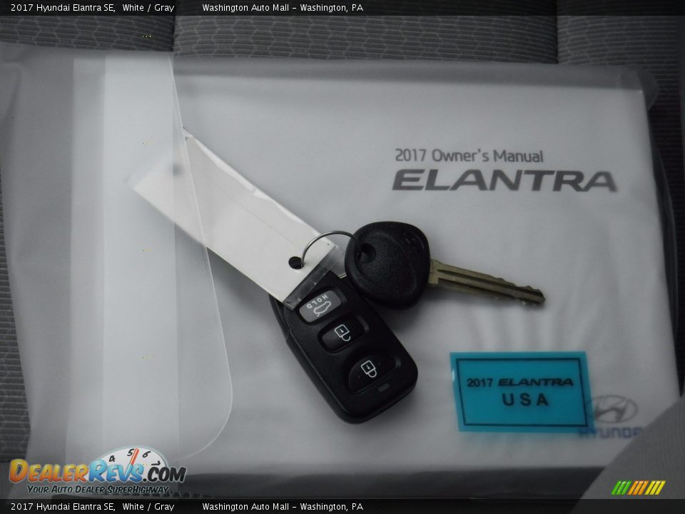 2017 Hyundai Elantra SE White / Gray Photo #23