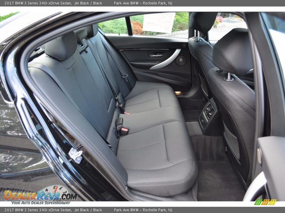 2017 BMW 3 Series 340i xDrive Sedan Jet Black / Black Photo #25