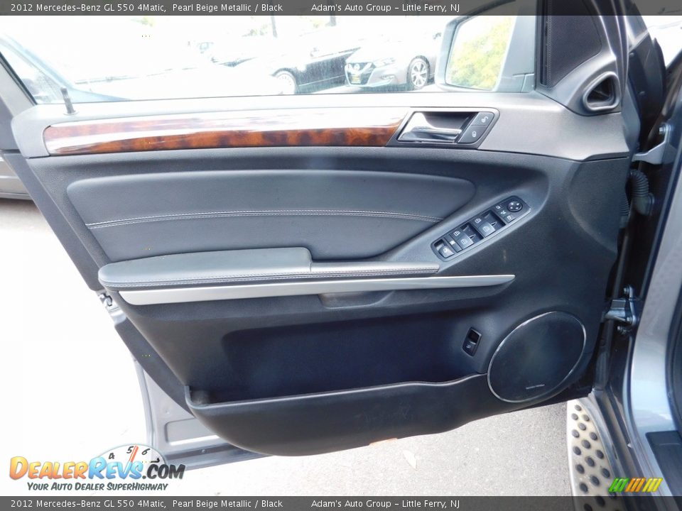 2012 Mercedes-Benz GL 550 4Matic Pearl Beige Metallic / Black Photo #9