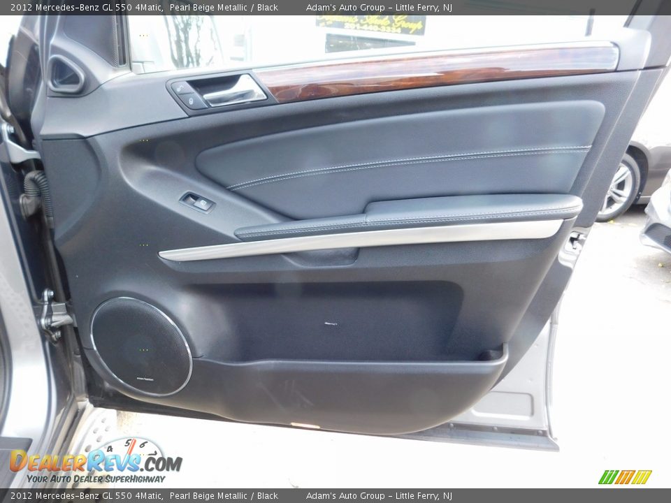 2012 Mercedes-Benz GL 550 4Matic Pearl Beige Metallic / Black Photo #27