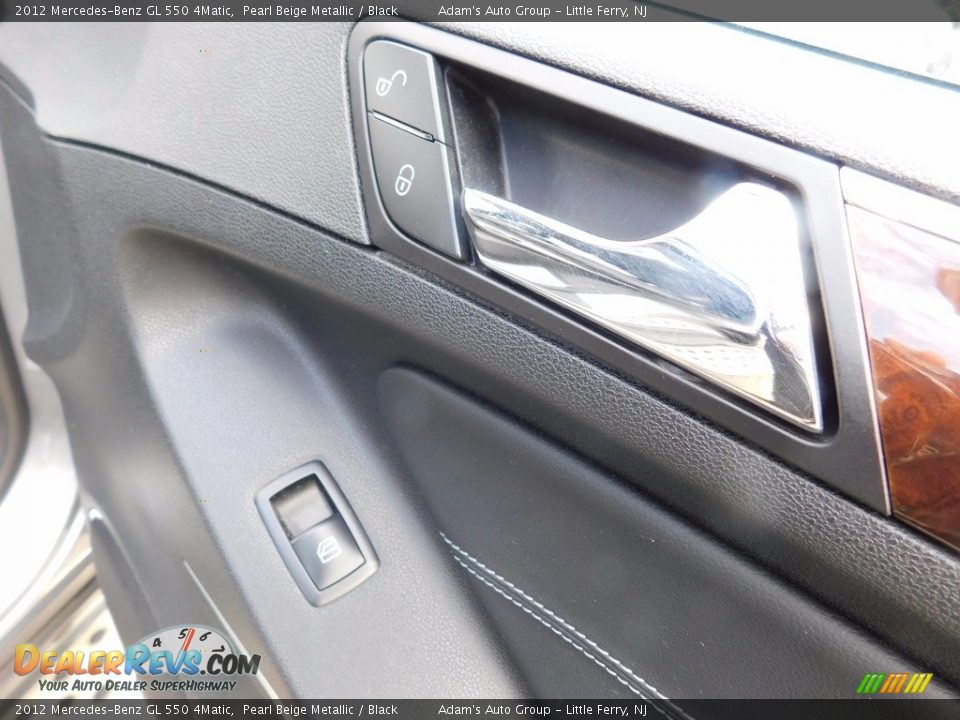 2012 Mercedes-Benz GL 550 4Matic Pearl Beige Metallic / Black Photo #28