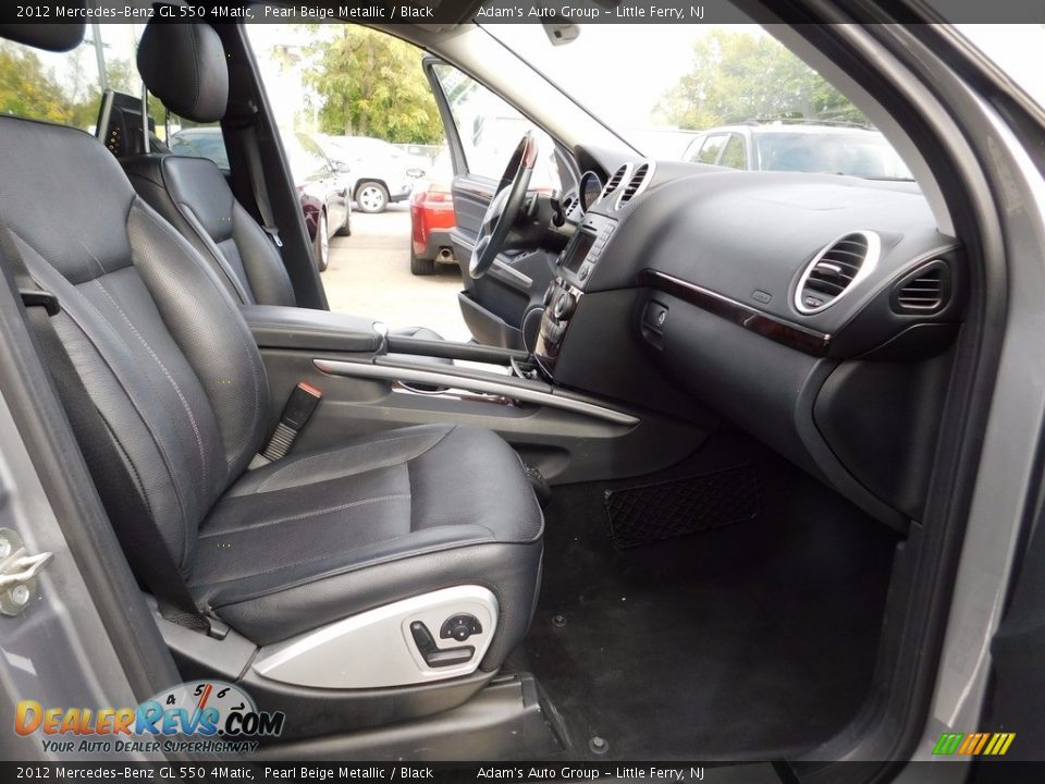 2012 Mercedes-Benz GL 550 4Matic Pearl Beige Metallic / Black Photo #29