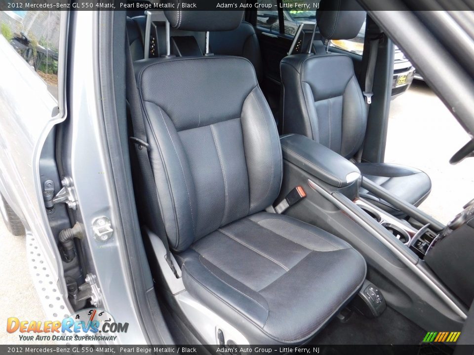 2012 Mercedes-Benz GL 550 4Matic Pearl Beige Metallic / Black Photo #30