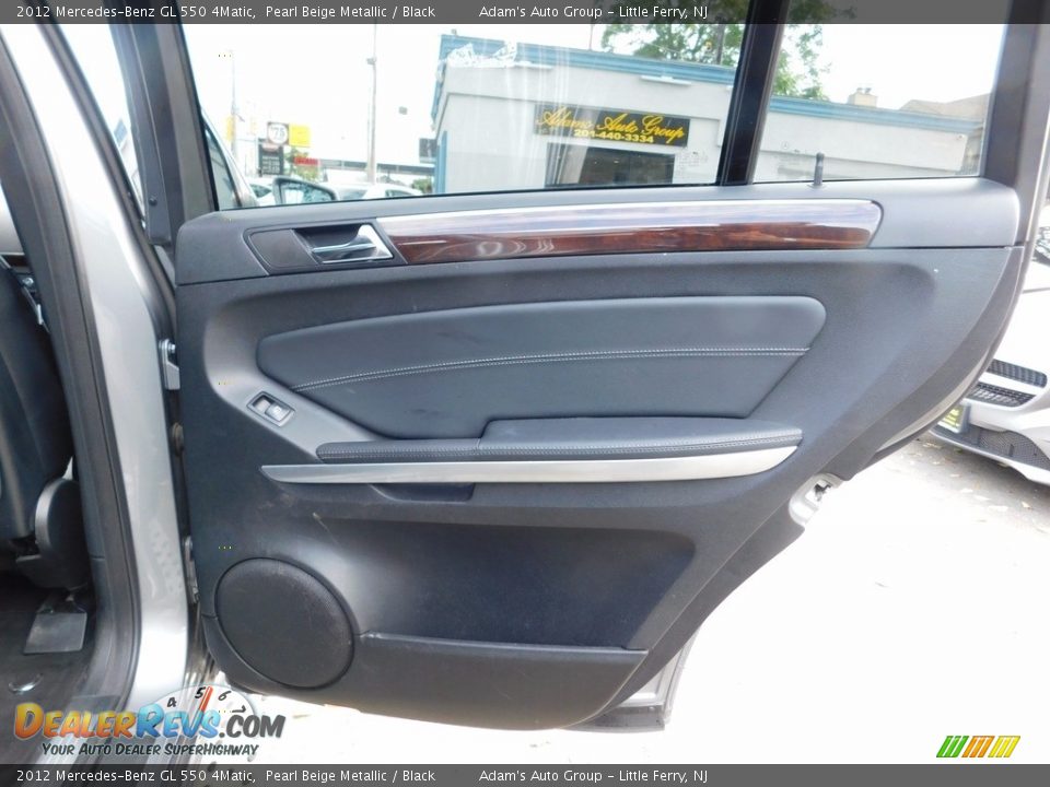2012 Mercedes-Benz GL 550 4Matic Pearl Beige Metallic / Black Photo #35