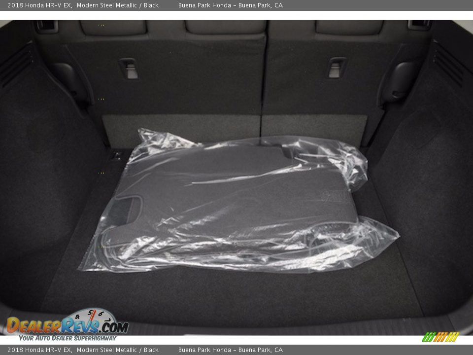 2018 Honda HR-V EX Modern Steel Metallic / Black Photo #17