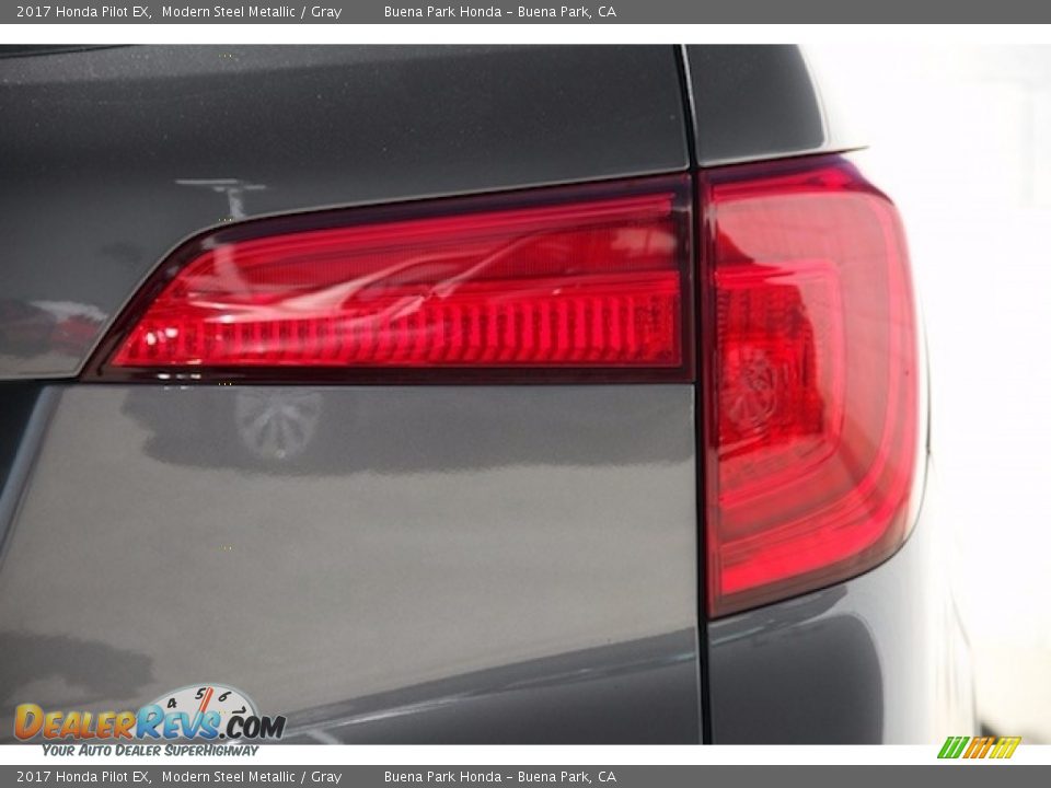 2017 Honda Pilot EX Modern Steel Metallic / Gray Photo #4