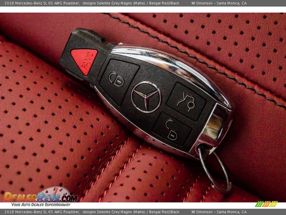 Keys of 2018 Mercedes-Benz SL 63 AMG Roadster Photo #11