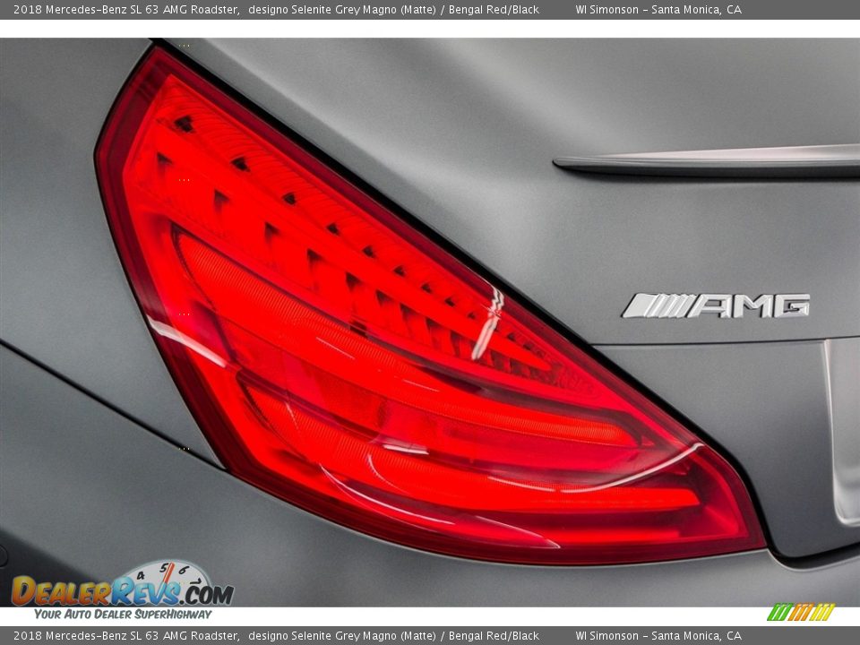 2018 Mercedes-Benz SL 63 AMG Roadster designo Selenite Grey Magno (Matte) / Bengal Red/Black Photo #25