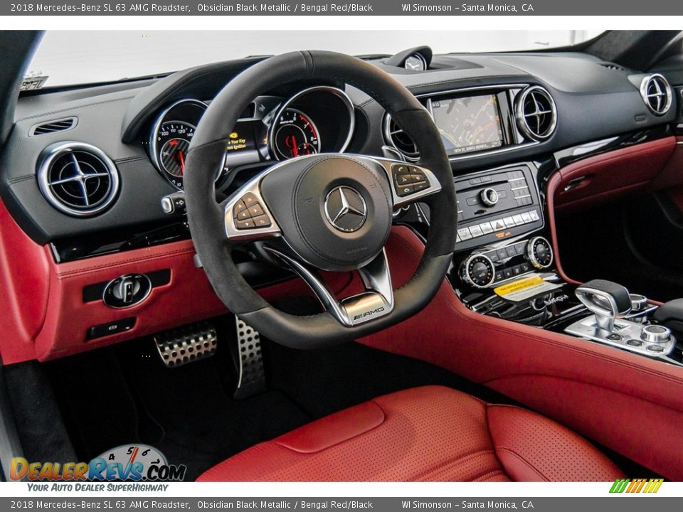 Dashboard of 2018 Mercedes-Benz SL 63 AMG Roadster Photo #22