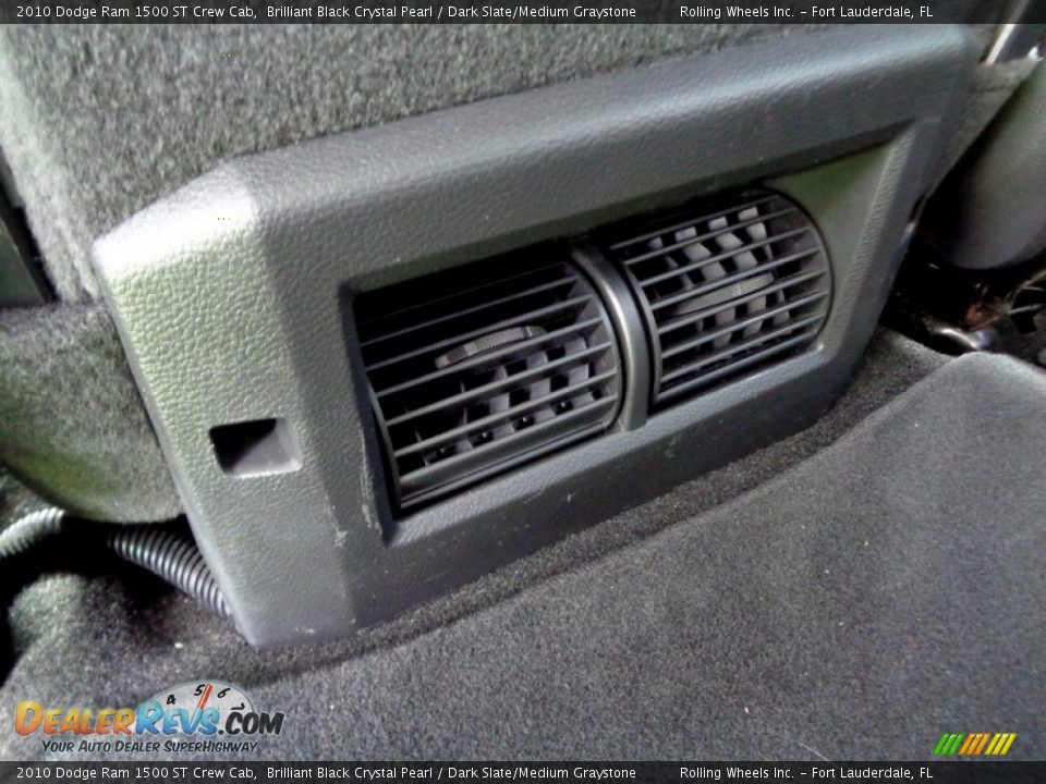 2010 Dodge Ram 1500 ST Crew Cab Brilliant Black Crystal Pearl / Dark Slate/Medium Graystone Photo #33