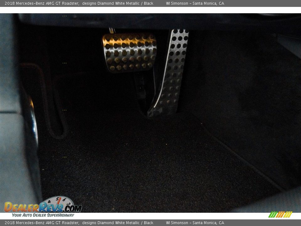 2018 Mercedes-Benz AMG GT Roadster designo Diamond White Metallic / Black Photo #36