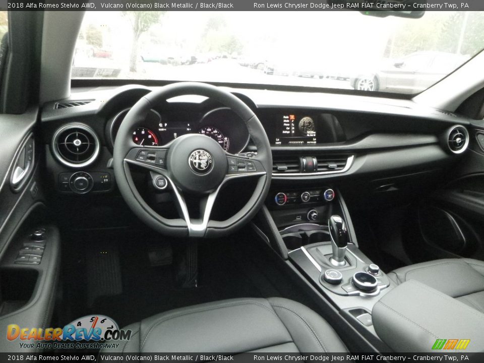 2018 Alfa Romeo Stelvio AWD Vulcano (Volcano) Black Metallic / Black/Black Photo #18